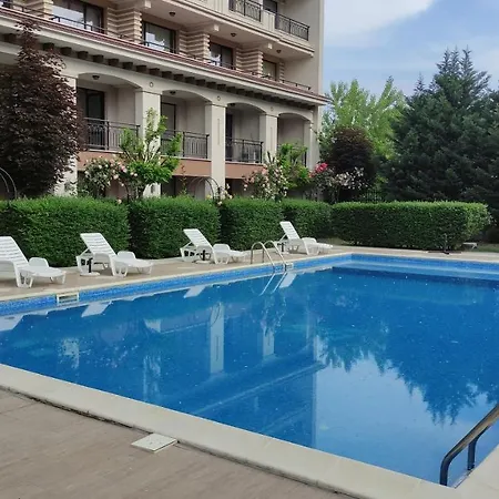 U-dacha 45 Apartamento Sunny Beach