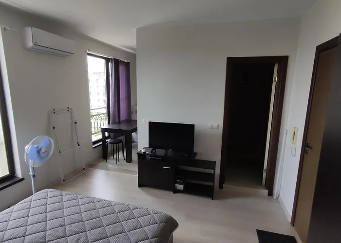 Apartment U-dacha 45 Slantschew brjag